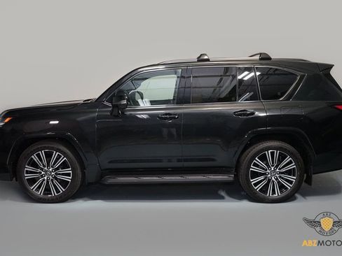 Used 2026 Lexus LX 600 4WD w/ Appearance Package image 5