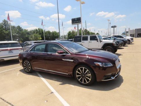 Used 2020 Lincoln Continental Reserve FWD image 6