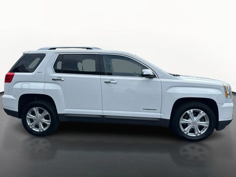 Used 2016 GMC Terrain SLT FWD image 2