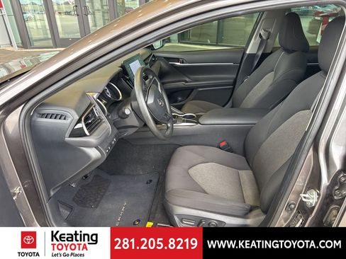 Used 2024 Toyota Camry LE image 15