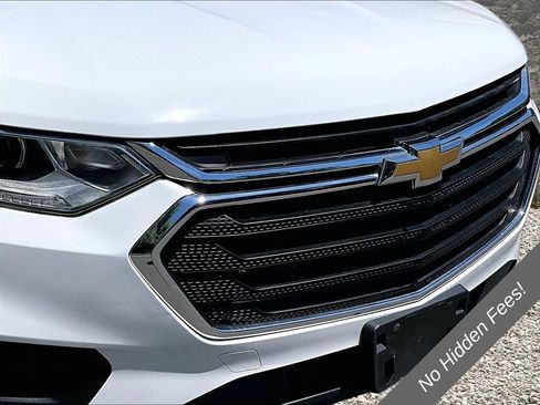 Used 2021 Chevrolet Traverse LS AWD/4WD image 26