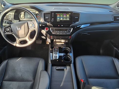 Used 2020 Honda Pilot Elite image 25