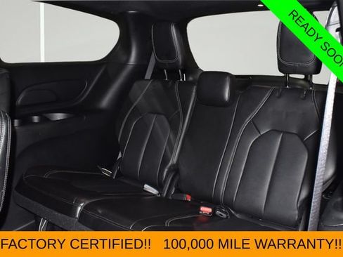 Certified 2025 Chrysler Pacifica Select FWD image 14