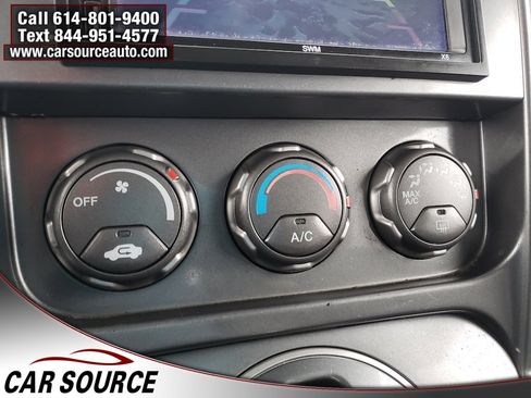 Used 2004 Honda Element EX image 19