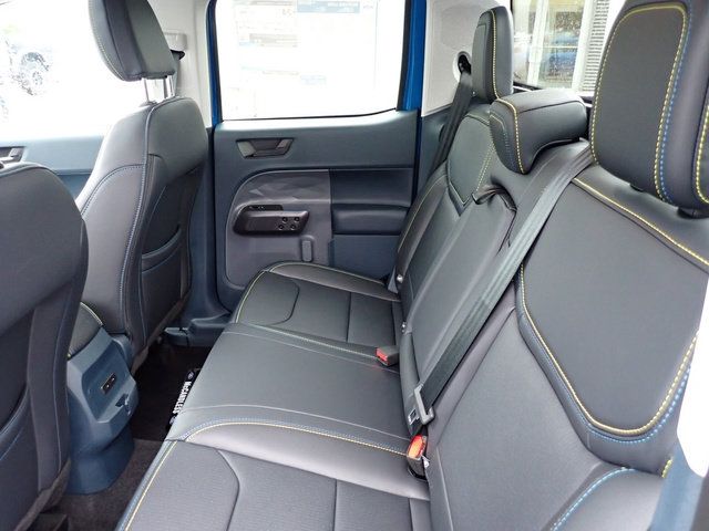 Used 2025 Ford Maverick Lobo AWD/4WD image 12