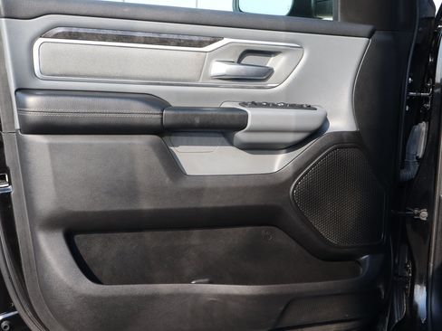 Used 2022 RAM 1500 Big Horn AWD/4WD image 14