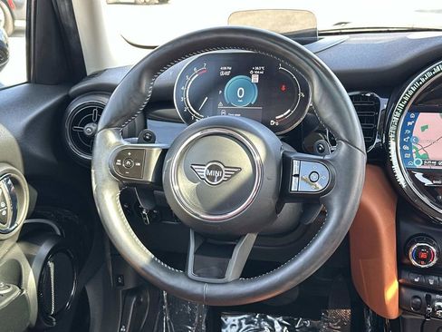 Used 2022 MINI Cooper S image 15