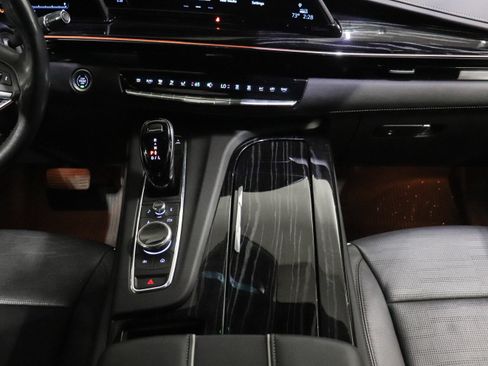 Certified 2023 Cadillac Escalade ESV Sport w/ Touring Package AWD/4WD image 32