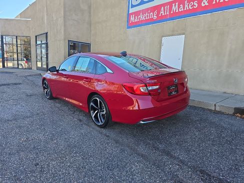 Used 2022 Honda Accord Sport image 5