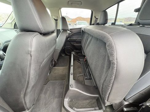 Used 2017 Chevrolet Colorado Z71 image 19