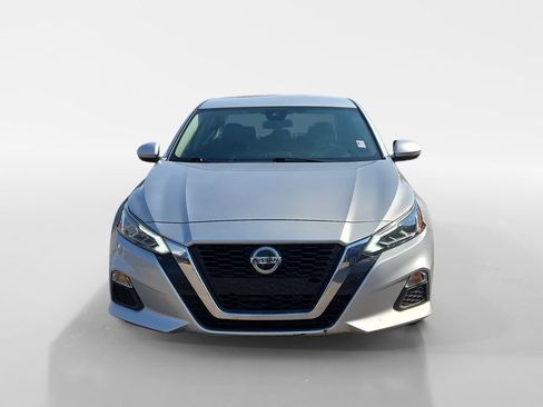 Used 2022 Nissan Altima 2.5 SV FWD image 9