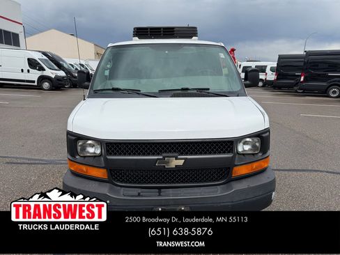 Used 2012 Chevrolet Express 1500 RWD image 16