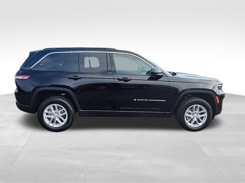 New 2025 Jeep Grand Cherokee Laredo X w/ Luxury Tech Group I image 22