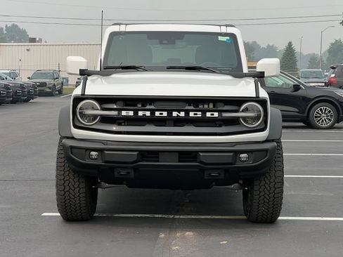 New 2026 Ford Bronco Outer Banks w/ Sasquatch Package AWD/4WD image 37