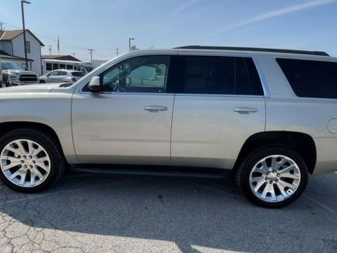 Used 2016 Chevrolet Tahoe LT w/ Luxury Package AWD/4WD image 7
