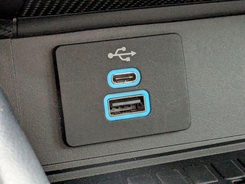 Used 2024 Ford Mustang Dark Horse image 20