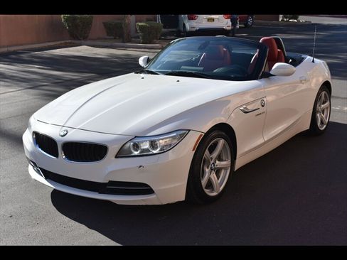 Used 2016 BMW Z4 sDrive28i RWD image 7