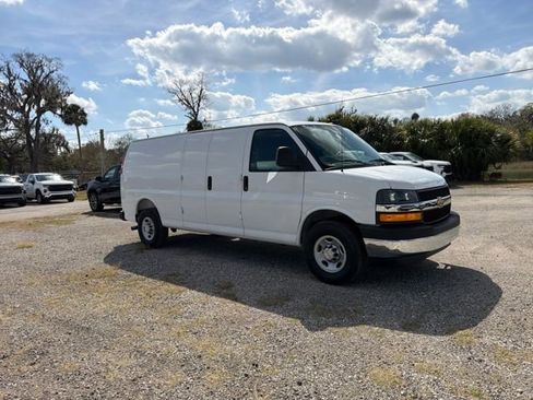 New 2026 Chevrolet Express 3500 Extended w/ Driver Convenience Package RWD image 20