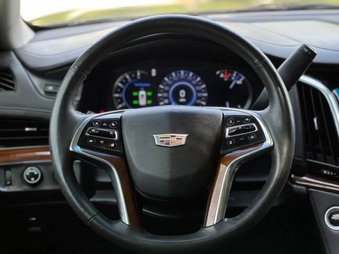 Used 2016 Cadillac Escalade Premium AWD/4WD image 32