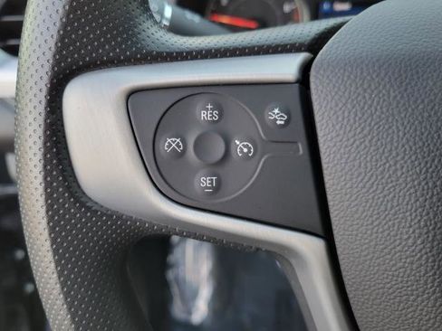 Used 2023 GMC Acadia SLE w/ Driver Convenience Package image 14