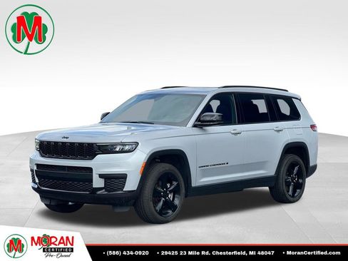 Used 2024 Jeep Grand Cherokee L Altitude AWD/4WD image 1