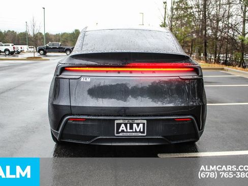 Used 2026 Tesla Model Y Long Range image 9