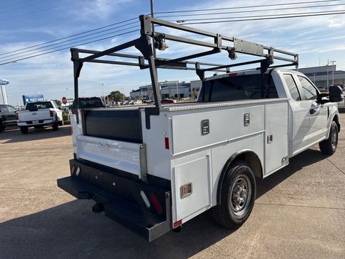 Used 2020 Ford F350 XL w/ Power Equipment Group image 7