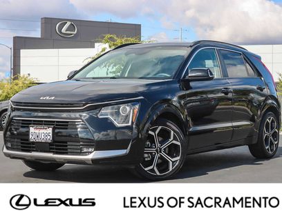 Used 2023 Kia Niro EX Touring