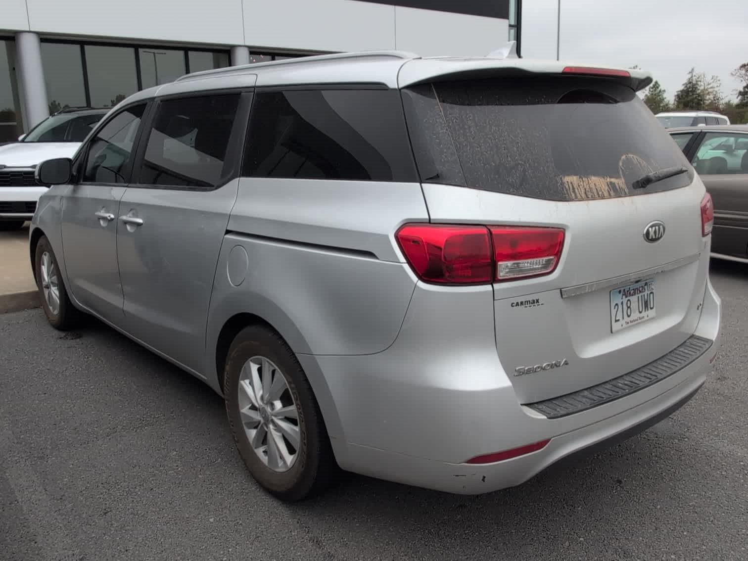 Used 2015 Kia Sedona LX w/ LX Convenience Package FWD image 7