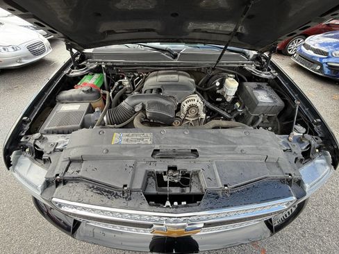 Used 2009 Chevrolet Tahoe LTZ image 28