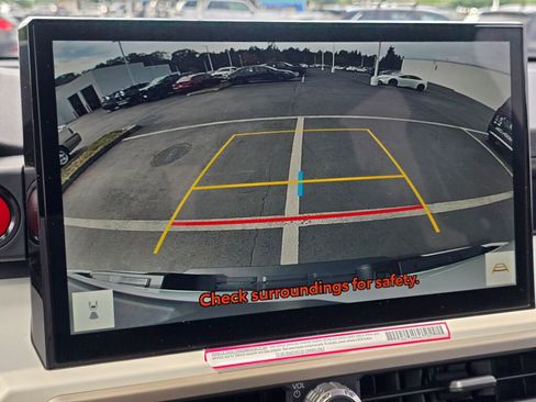 Used 2024 Toyota Tacoma TRD Off-Road w/ TRD Off Road Upgrade Package image 35