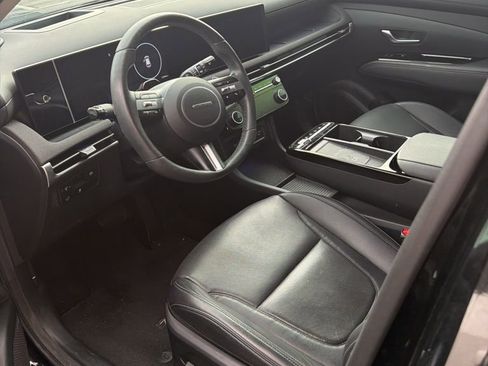 Certified 2025 Hyundai Tucson Limited image 9