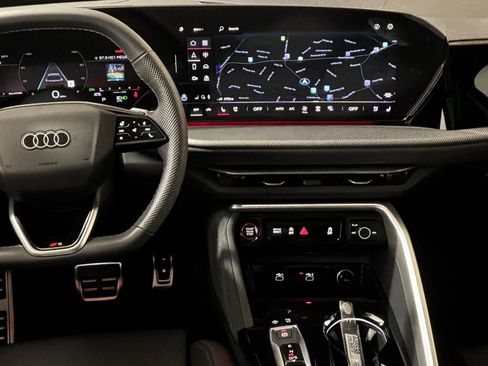 New 2025 Audi SQ5 Premium Plus image 18