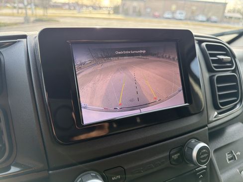 Used 2024 RAM ProMaster 2500 image 18