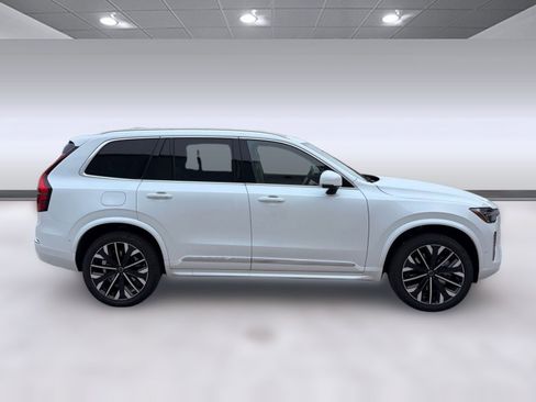 New 2026 Volvo XC90 T8 Ultra image 8