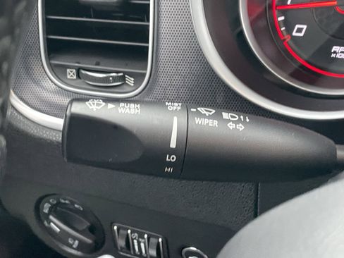 Used 2018 Dodge Charger GT image 17