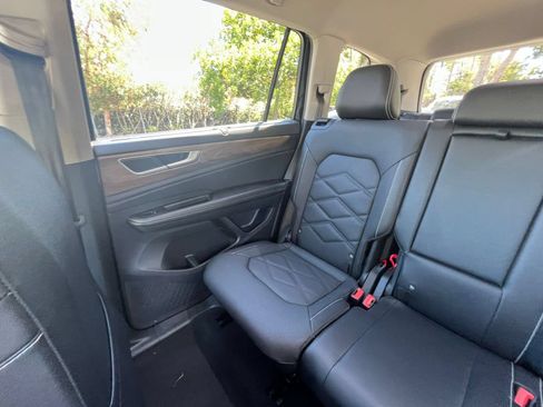 Used 2026 Volkswagen Atlas SE AWD/4WD image 41
