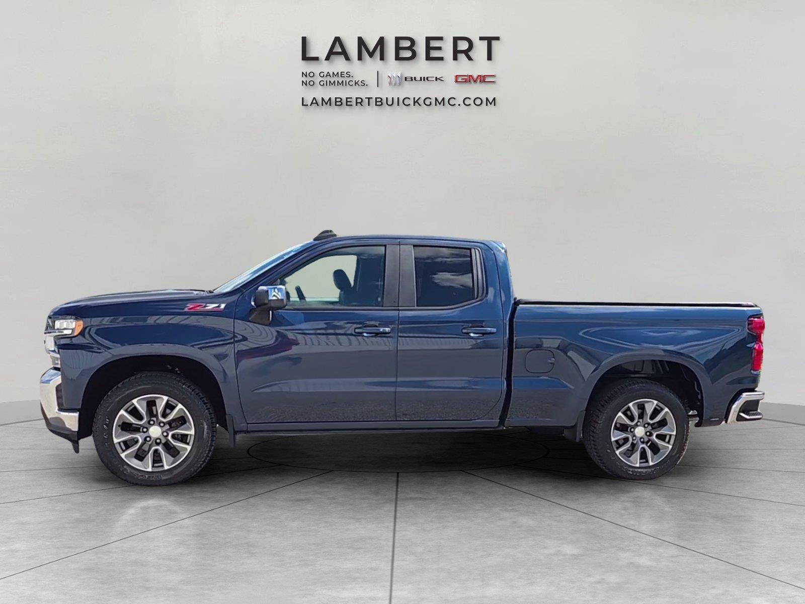 Used 2020 Chevrolet Silverado 1500 LT w/ All-Star Edition AWD/4WD image 2