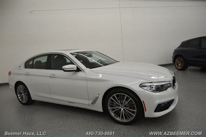Used 2018 BMW 530e RWD image 8