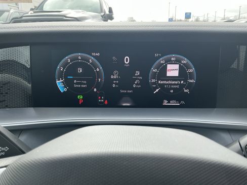 New 2026 Volkswagen Tiguan SE image 16