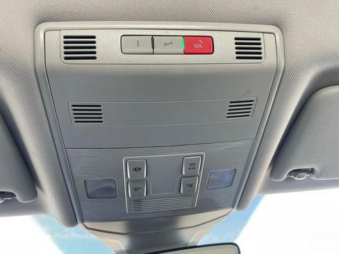 Used 2024 Volkswagen Jetta S FWD image 45