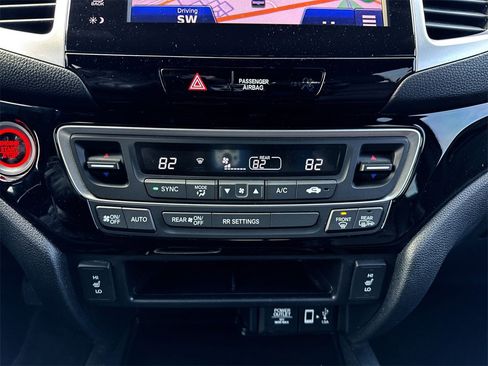 Used 2019 Honda Ridgeline Black Edition image 19