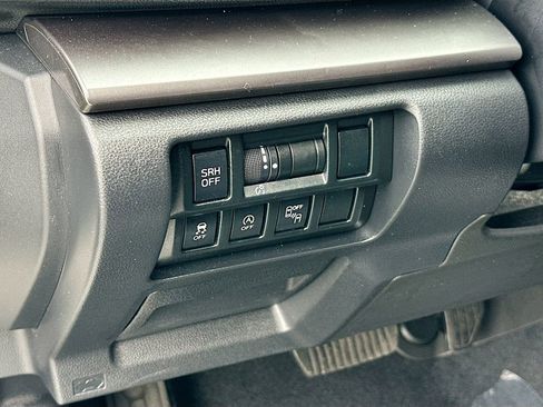 Used 2023 Subaru Crosstrek 2.5i Limited image 10