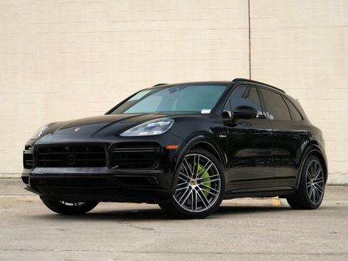 Used 2021 Porsche Cayenne Turbo S AWD/4WD image 59