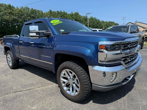 Used 2016 Chevrolet Silverado 1500 LTZ w/ LTZ Plus Package AWD/4WD image 17