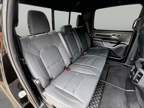 Used 2025 RAM 1500 Big Horn AWD/4WD image 20