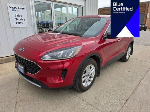 Certified 2022 Ford Escape SE w/ Cold Weather Package AWD/4WD image 1
