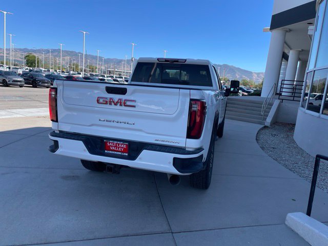 Used 2024 GMC Sierra 2500 Denali w/ Denali Reserve Package AWD/4WD image 5