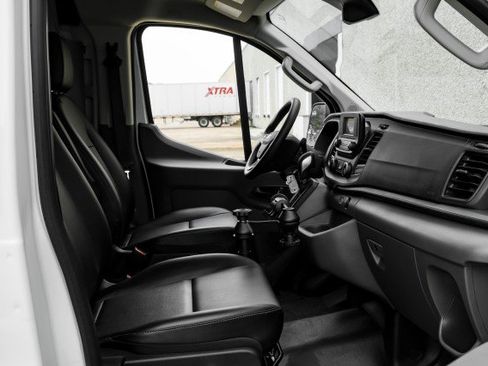 Used 2024 Ford Transit 250 Low Roof image 30