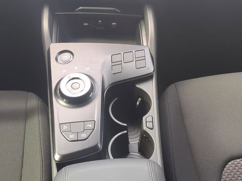 New 2026 Kia Sportage LX FWD image 15